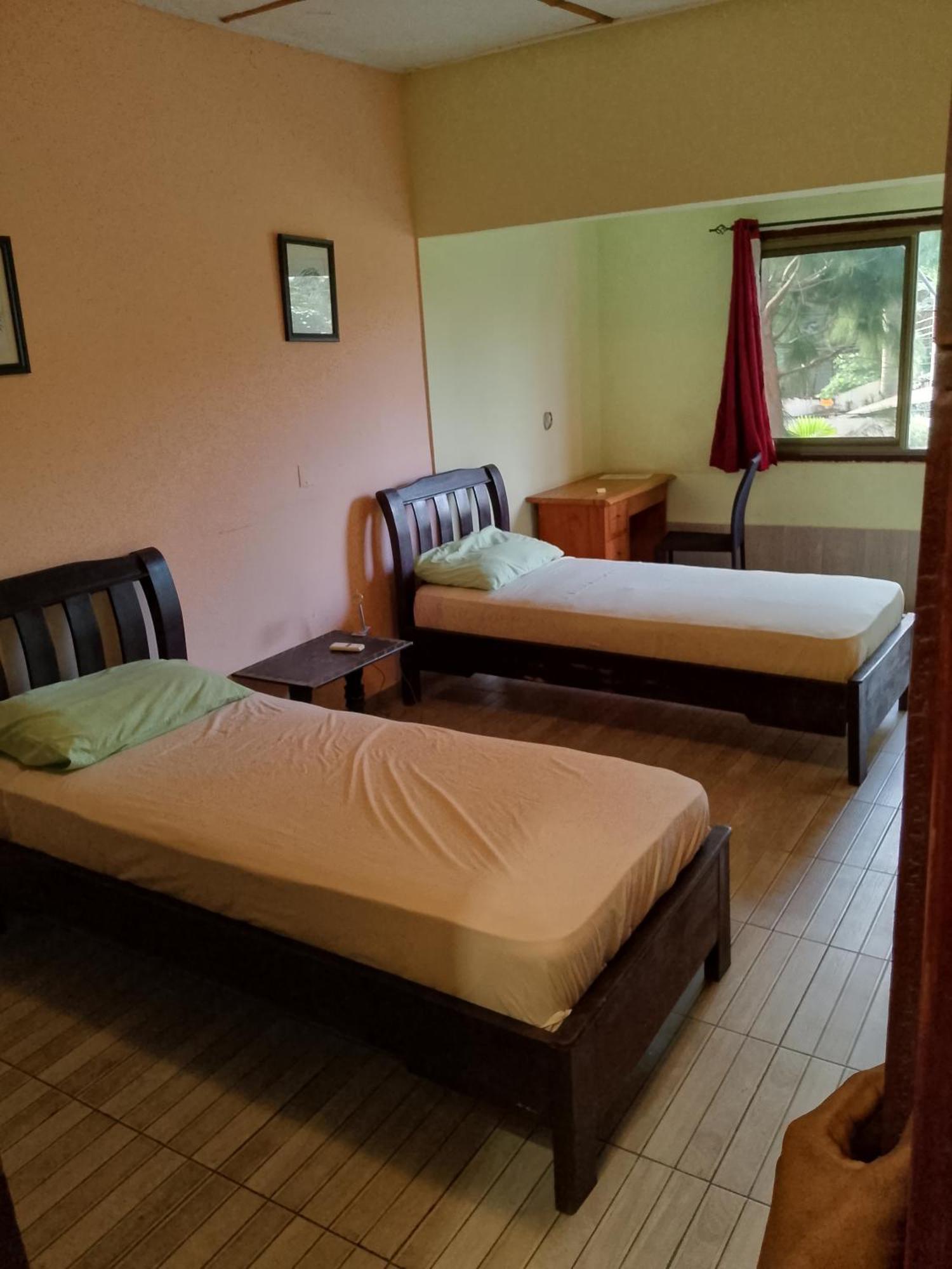 Omanye Lodge Accra Ngoại thất bức ảnh
