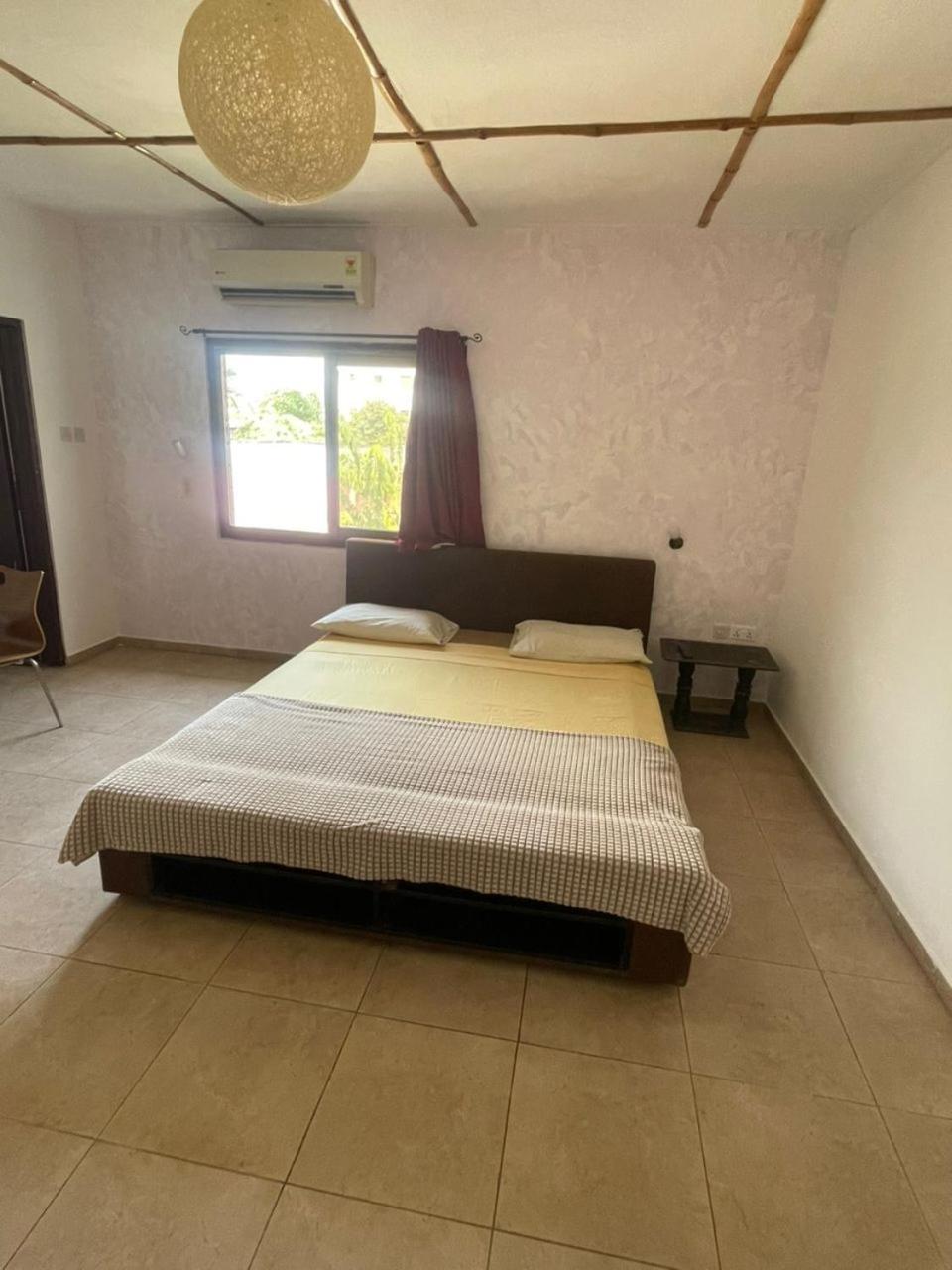 Omanye Lodge Accra Ngoại thất bức ảnh