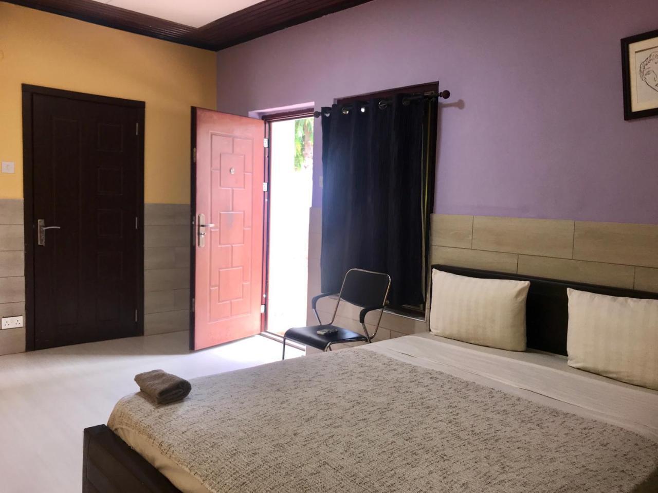 Omanye Lodge Accra Ngoại thất bức ảnh